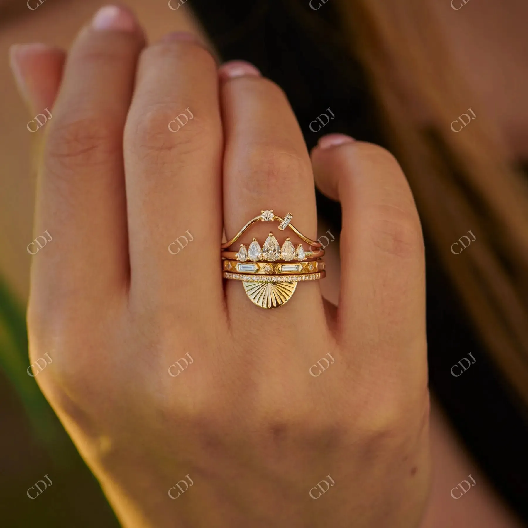 0.05CTW Round Baguette Cut Diamond Wedding Band