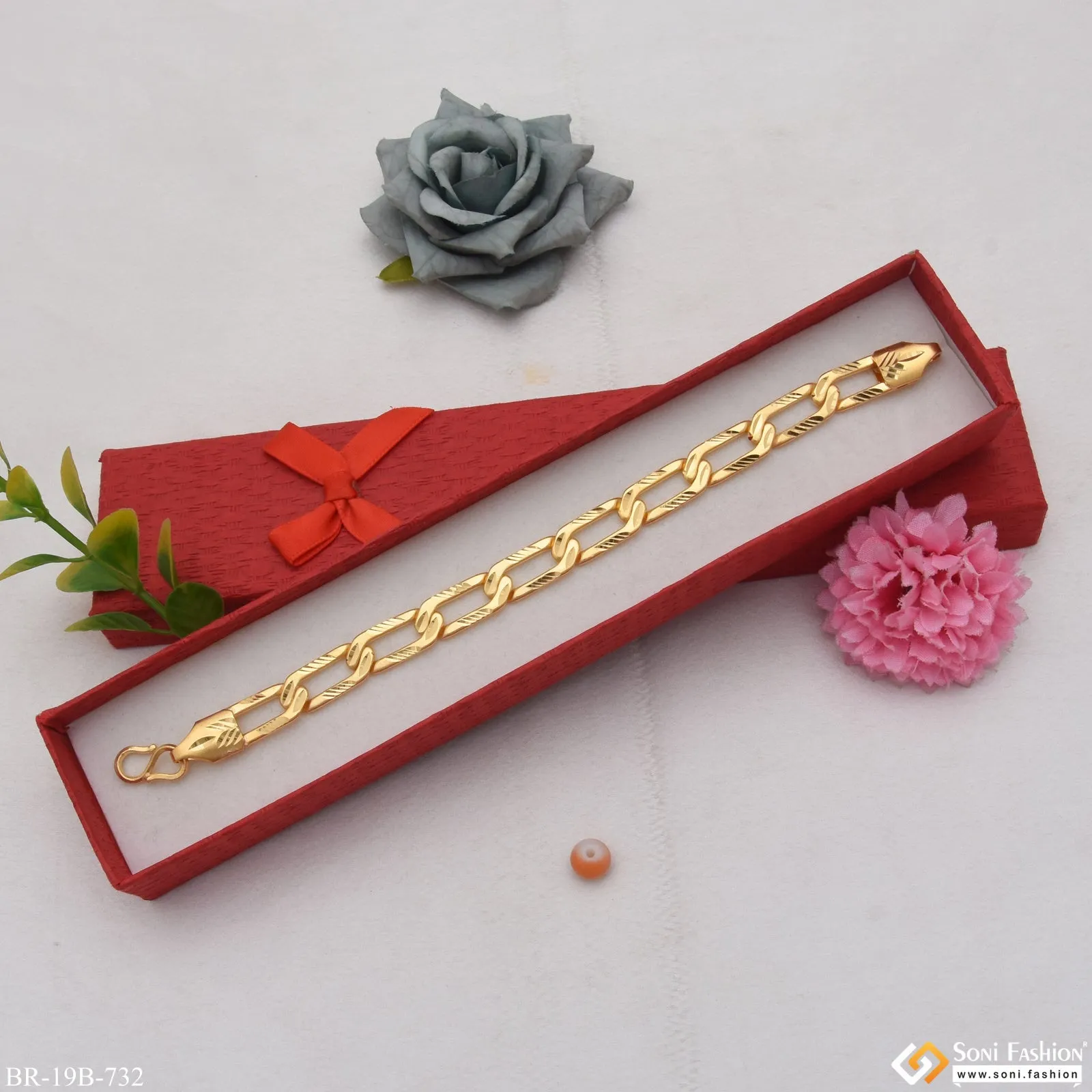 1 Gram Gold - Owal Shape Delicate Design Gold Plated Bracelet for Men - Style B732