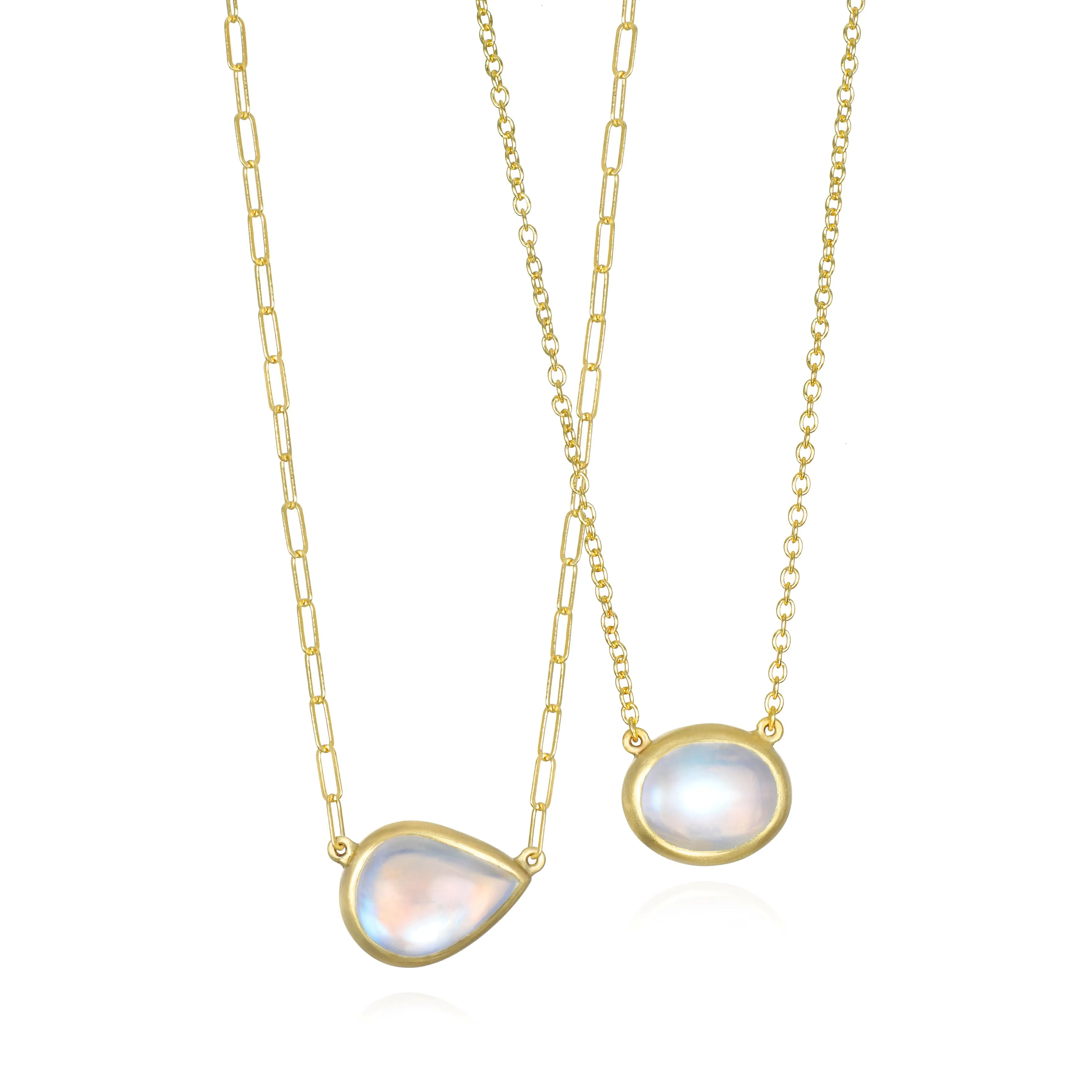 18 Karat Gold Pear Shaped Ceylon Moonstone Necklace - 6.75 carats