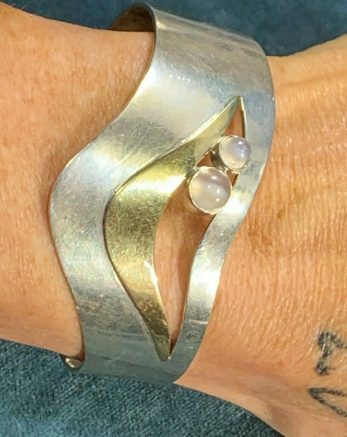 18k Yellow Gold & 925 Rainbow MOONSTONE Cuff WAVE Bracelet. 29g
