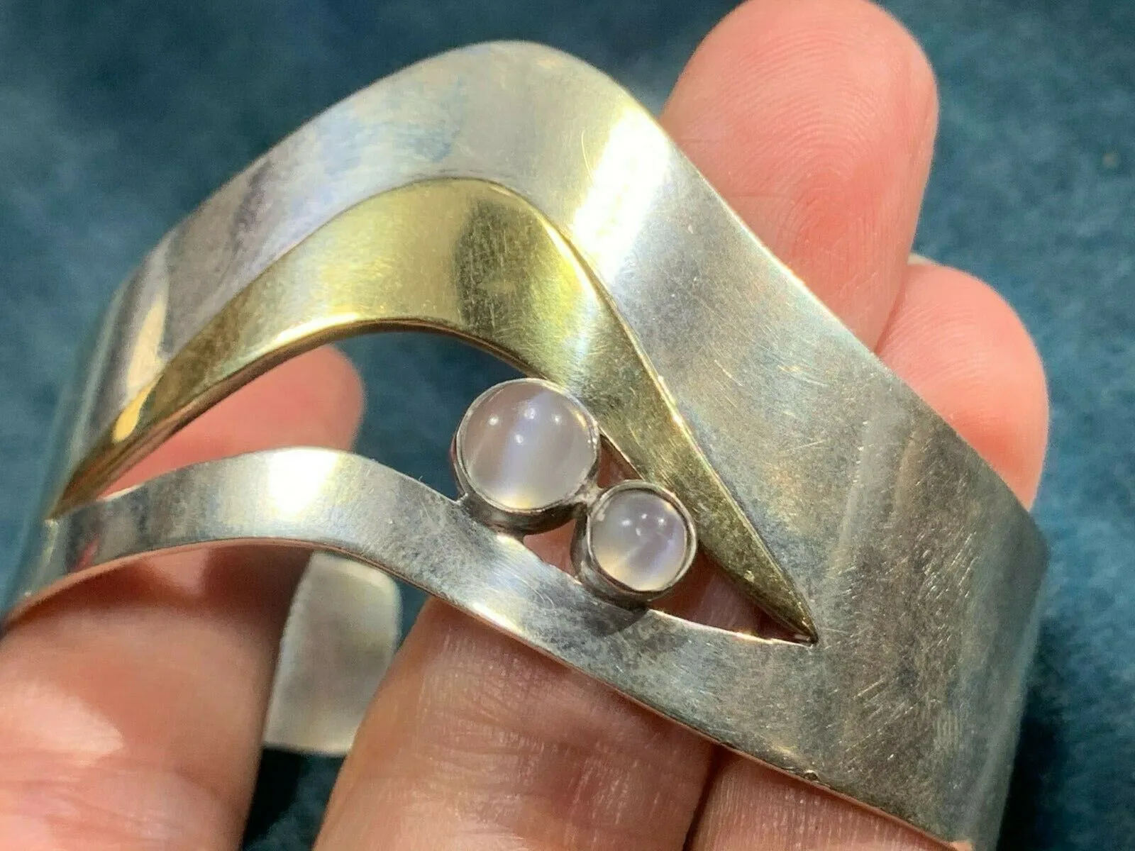 18k Yellow Gold & 925 Rainbow MOONSTONE Cuff WAVE Bracelet. 29g