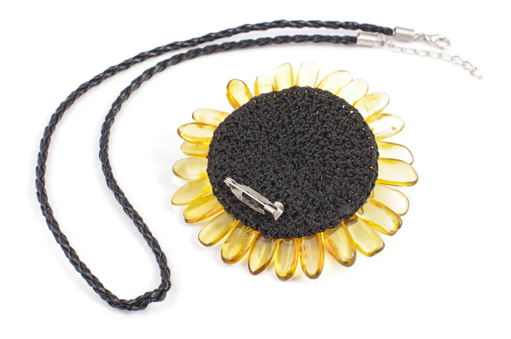 AMBER PENDANT - FLOWER  - FOR A DECIDEDLY UNIQUE STYLE