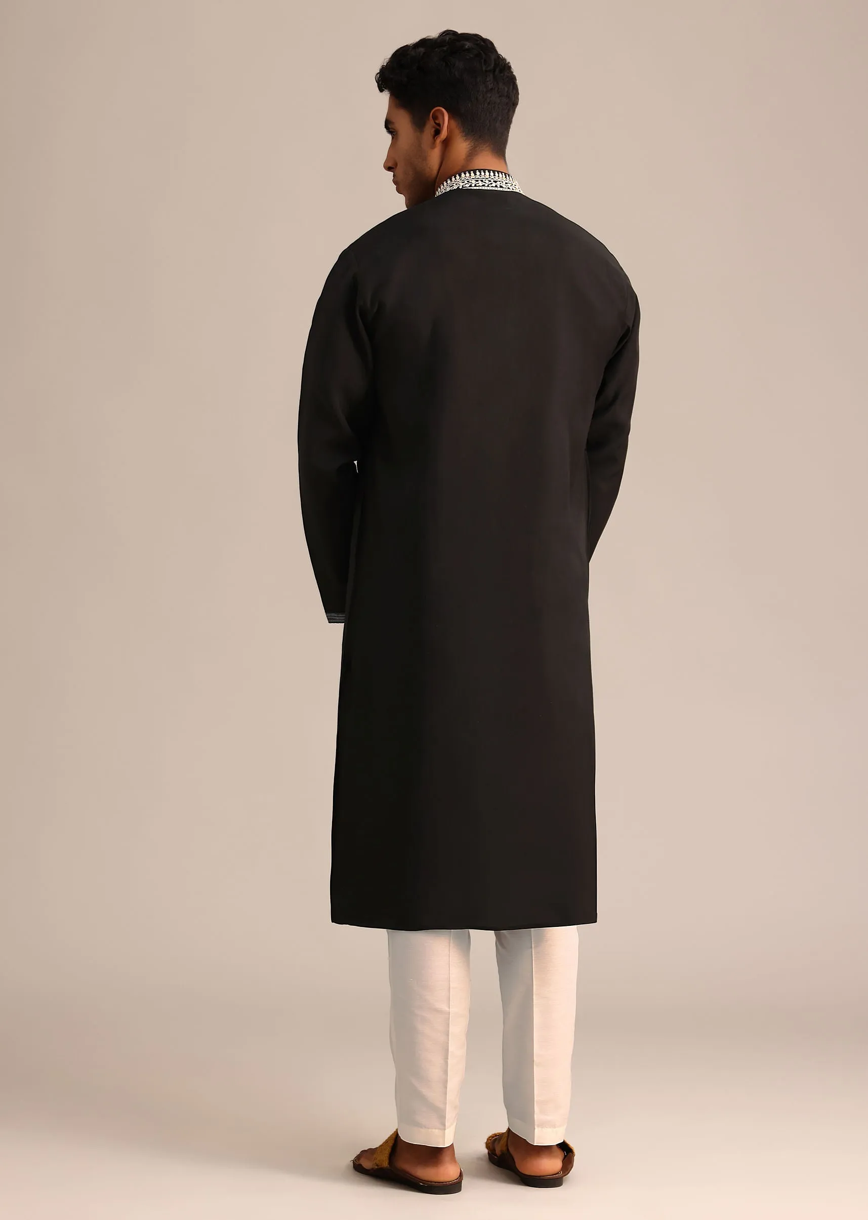 Black Silk Mandarin Collar Kurta Set With Embroidered Yoke