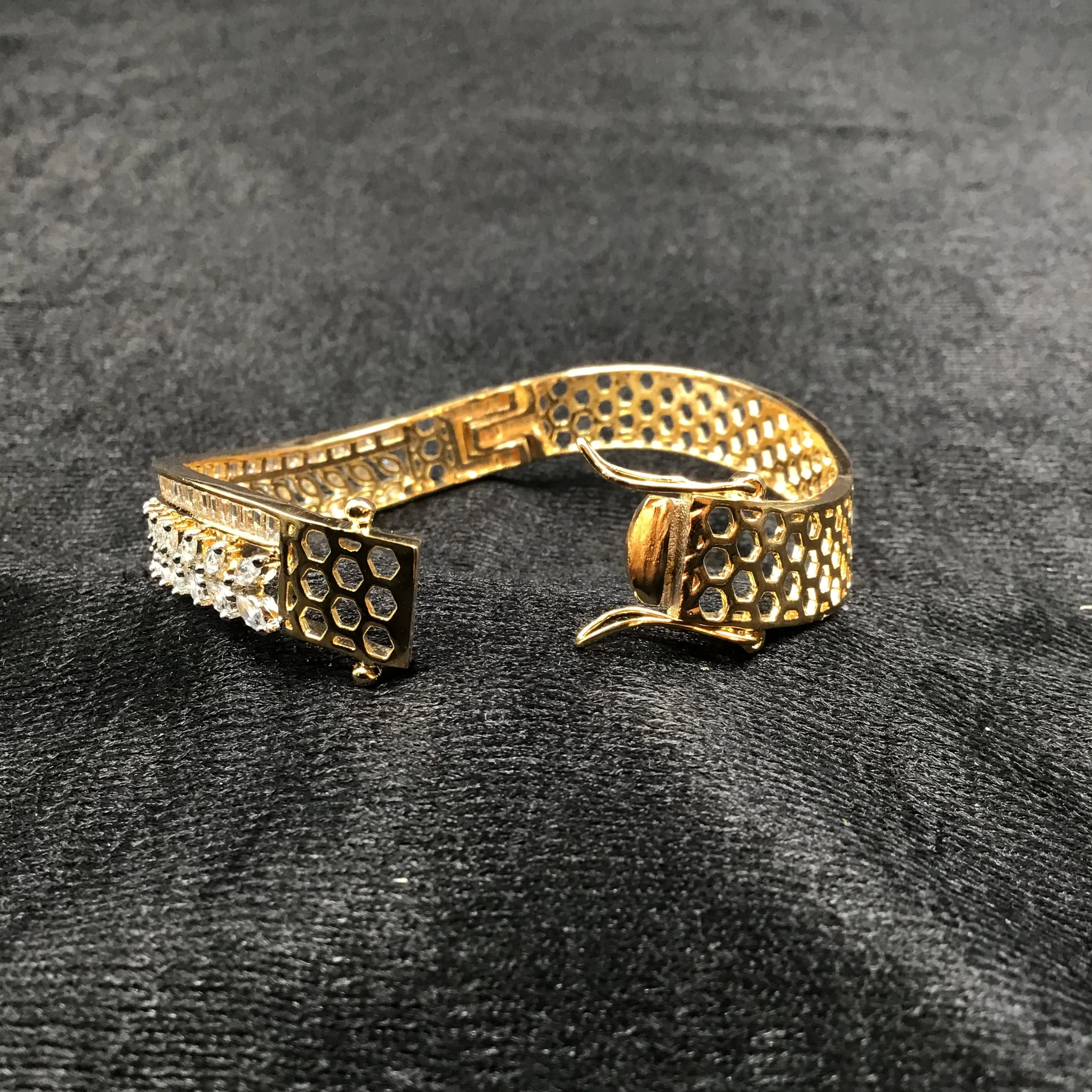 Zircon/AD Bracelet 6134-08